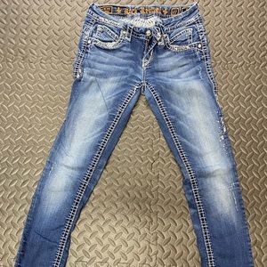 Women’s Rock Revival Skinny Jean